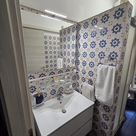 Sunrise House Apartamento Giardini Naxos