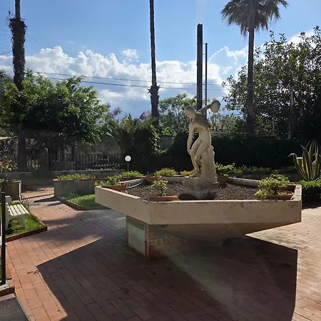 Apartamento Sunrise House Giardini Naxos