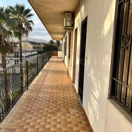 Apartment Sunrise House Giardini-Naxos